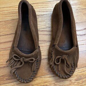 Minnetonka Moccasin size 5.5
